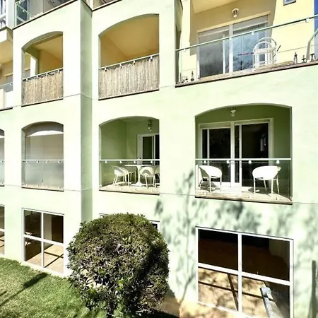 Three Bedroom Apartment, Prime Location * Javea