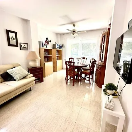 Three Bedroom Apartment, Prime Location Apartment Javea